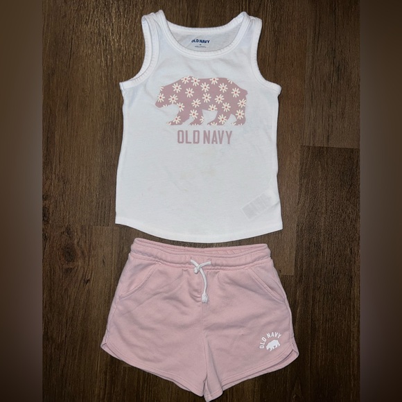 Old Navy Set - Picture 1 of 4
